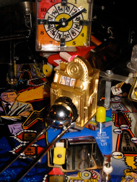Twilight Zone Pinball Custom Slot Machine Mod! Lighted with spinning reels.