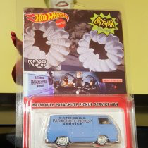 DocQuest Batman 66 Parachute Pickup Van!